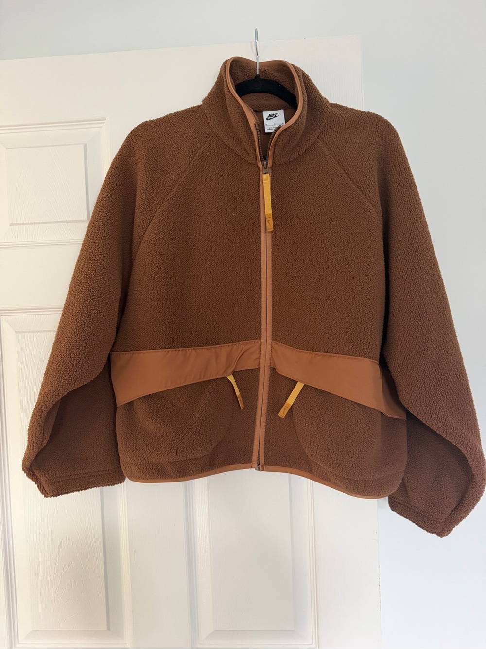 Nike Women Brown Fleece Jacket with Contrast Trim - like new, worn once
